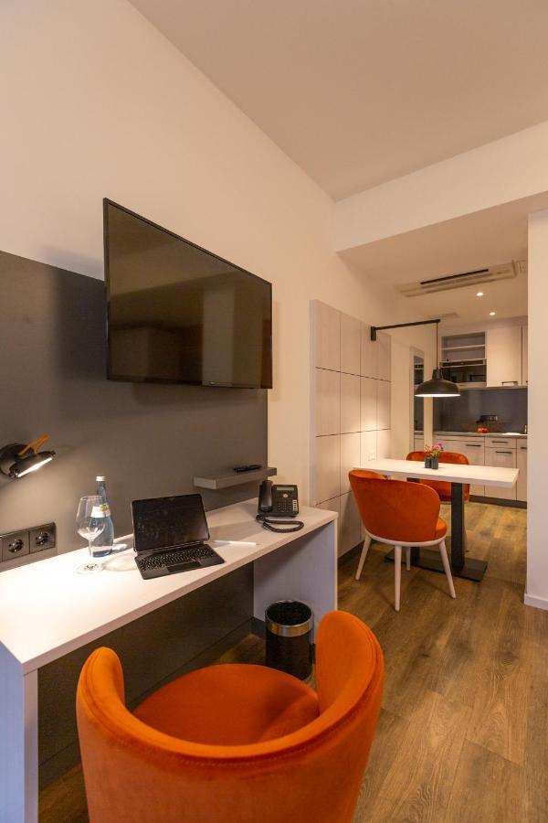 Boardinghouse Hirsch - Apartments In Kork Kehl Экстерьер фото